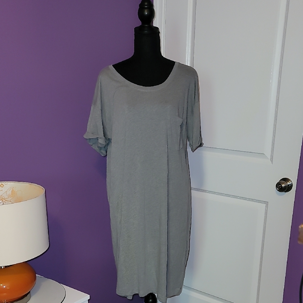 J. Crew Heather Gray One Pocjet T-Shirt Dress Sz: L NWT - Picture 7 of 8